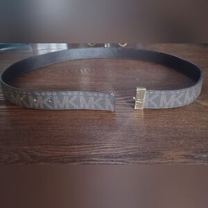 Michael kors belt